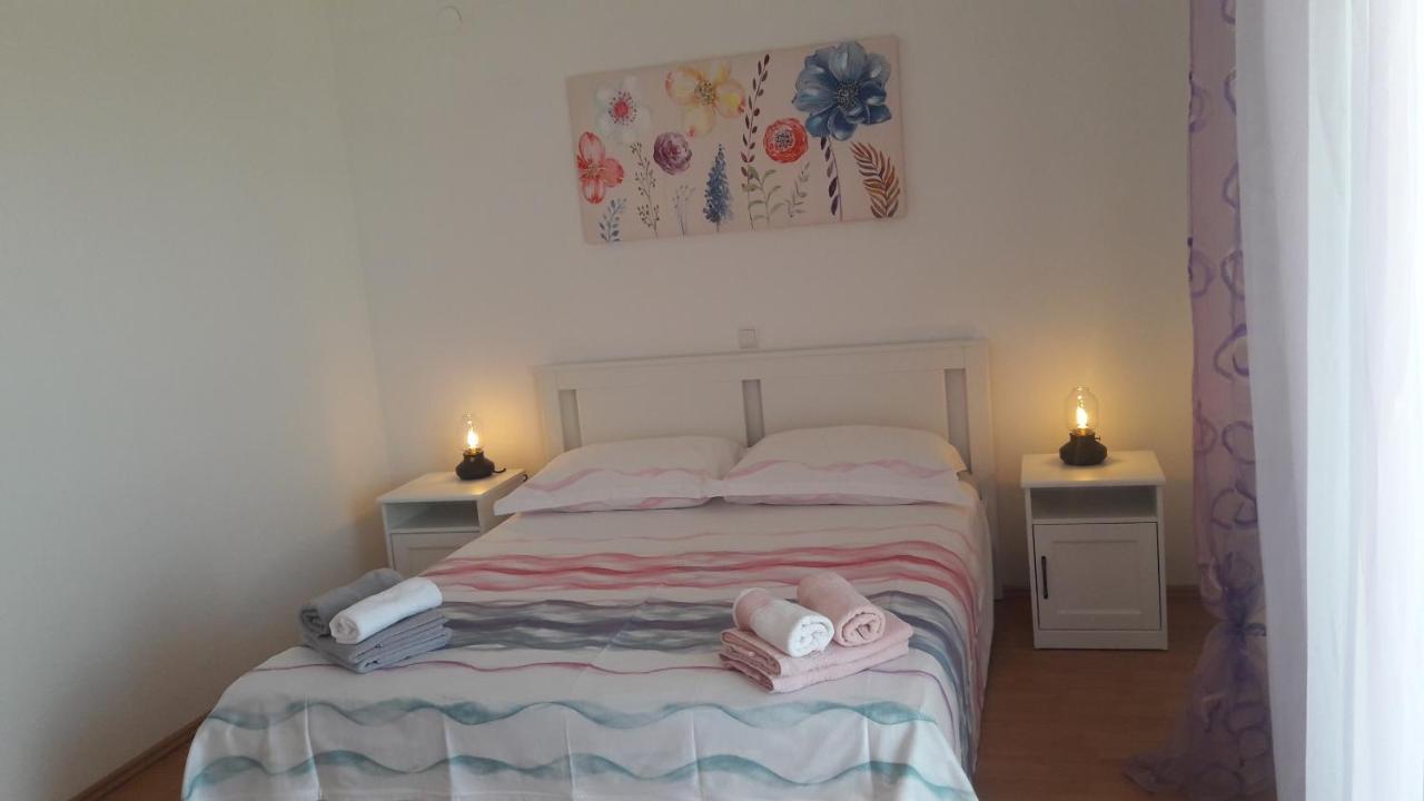 Apartman Barbat-Za Cijelu Obitelj Barbat na Rabu Екстер'єр фото